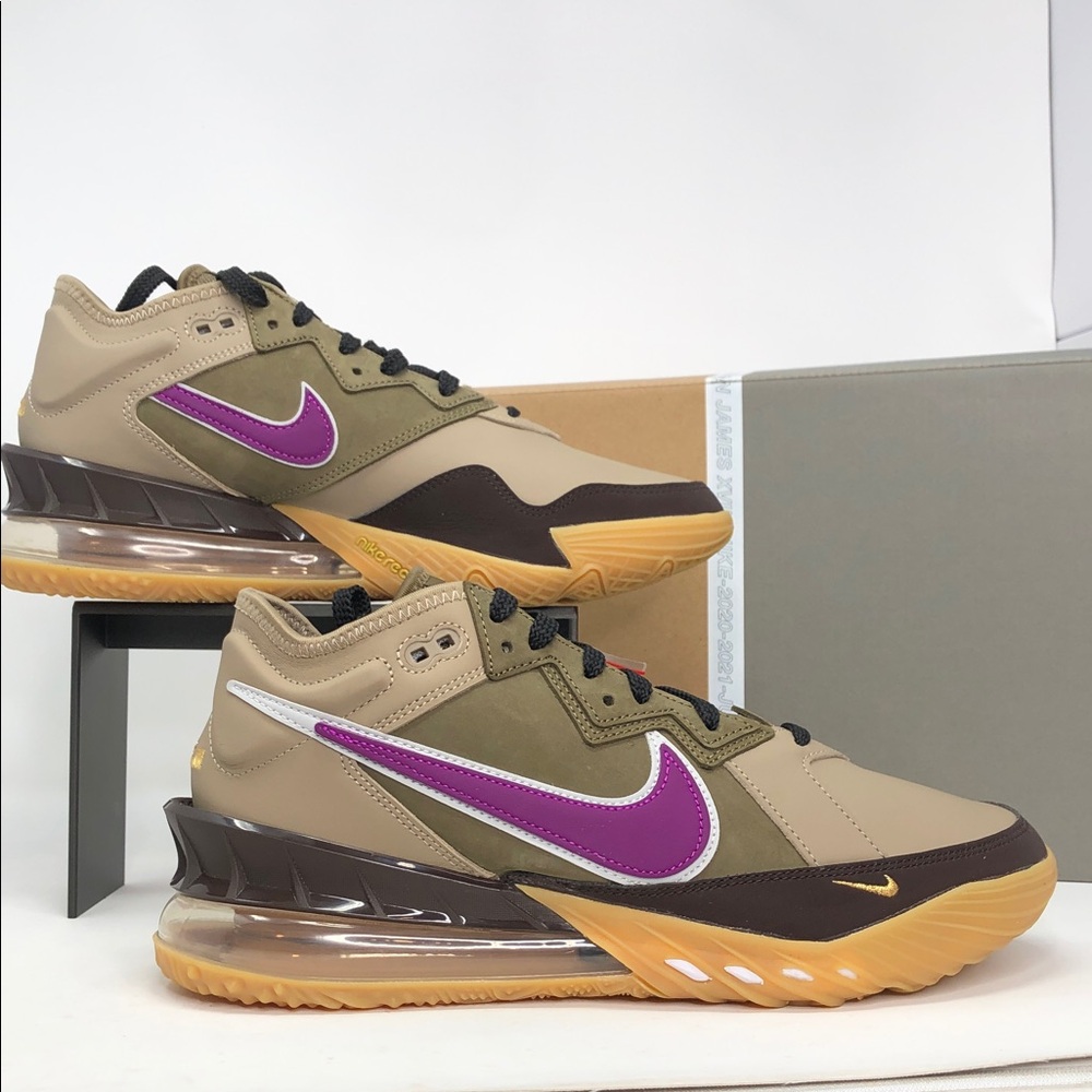 Nike Lebron 18 Low NRG Atmos Viotech CW3153-200 Mens Basketball Shoes -Size 10.5